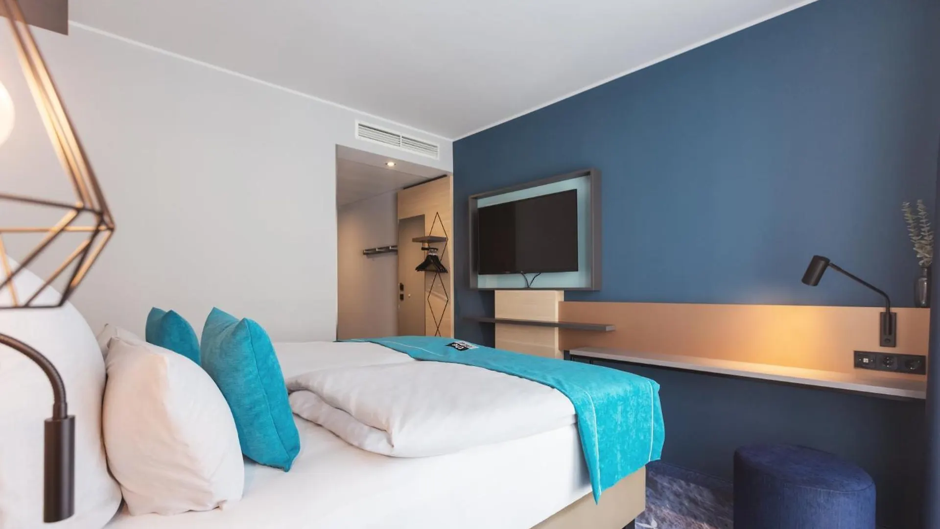 Holiday Inn - The Niu, Yen Hamburg City By Ihg Germany