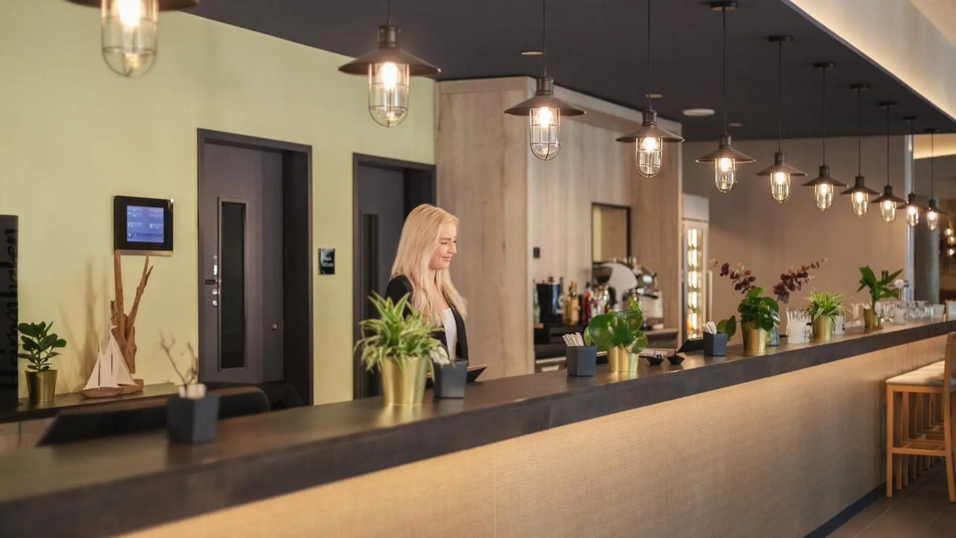 Hotel Holiday Inn - The Niu, Yen Hamburg City By Ihg